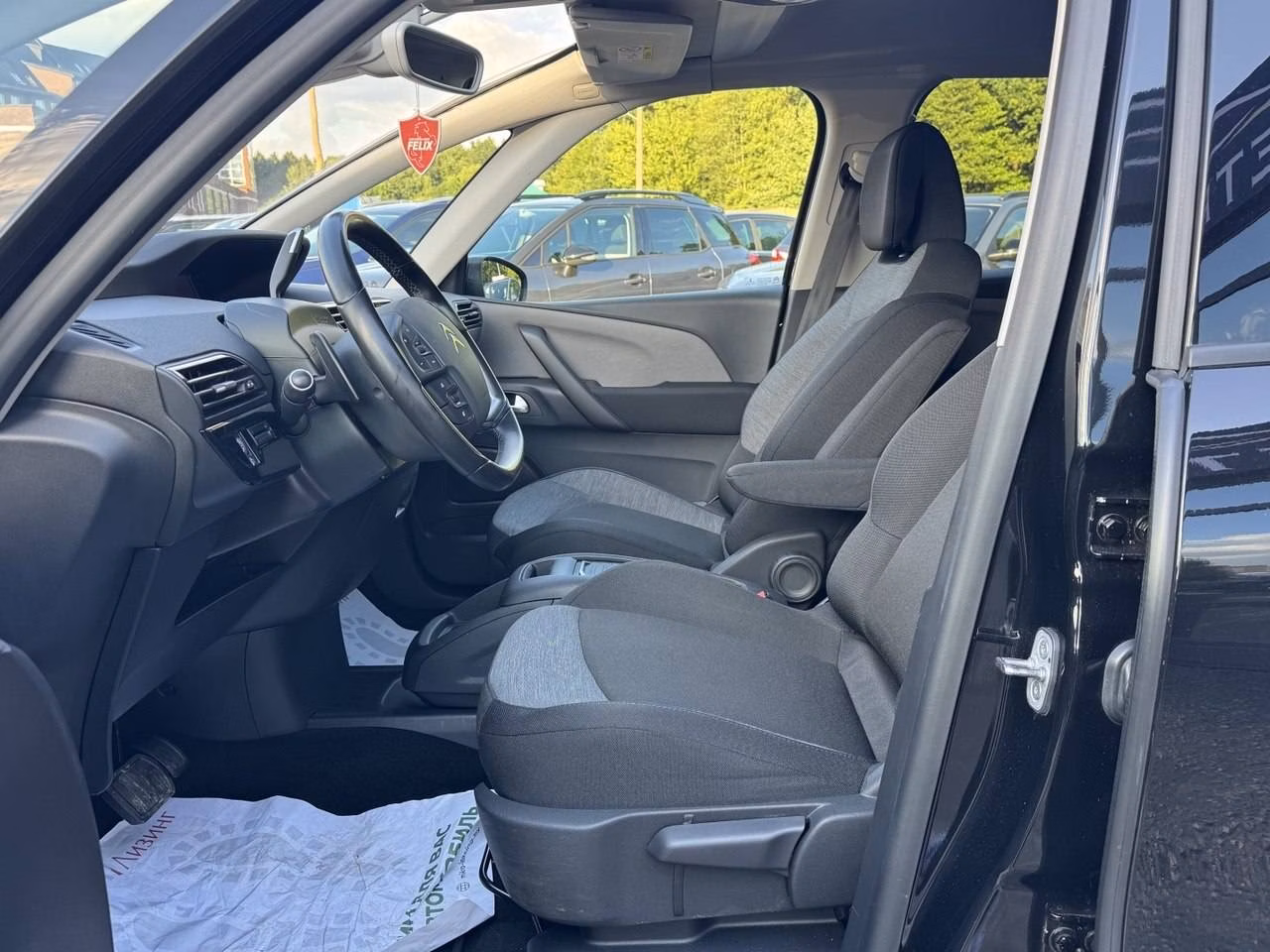 Citroen C4 Spacetourer фото 7