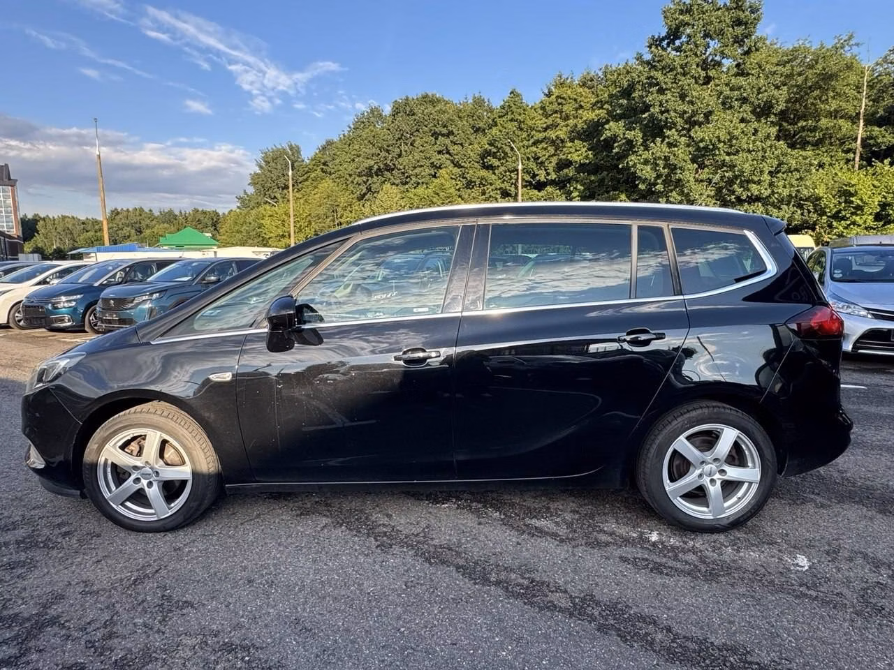 Opel Zafira фото 10