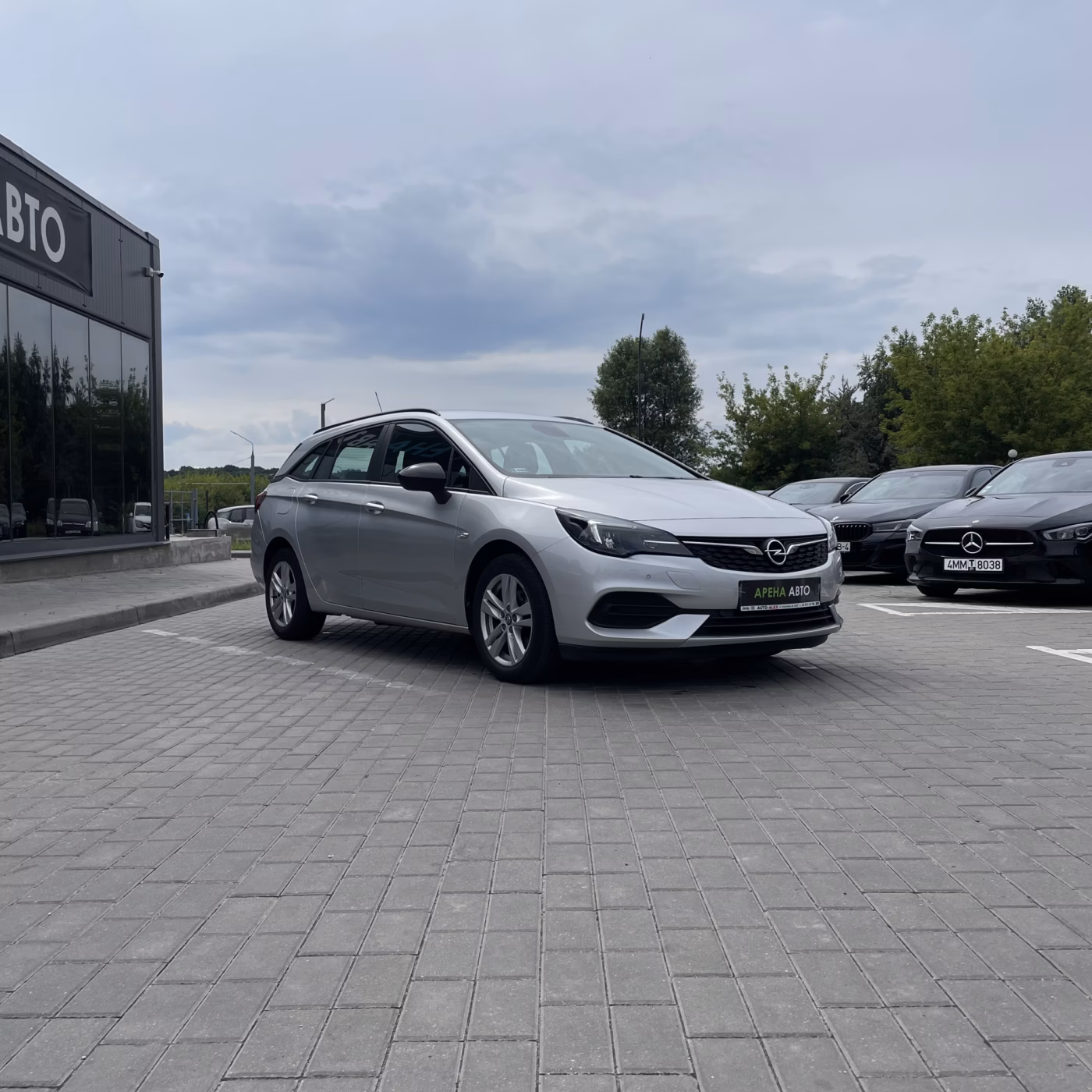 Opel Astra фото 3
