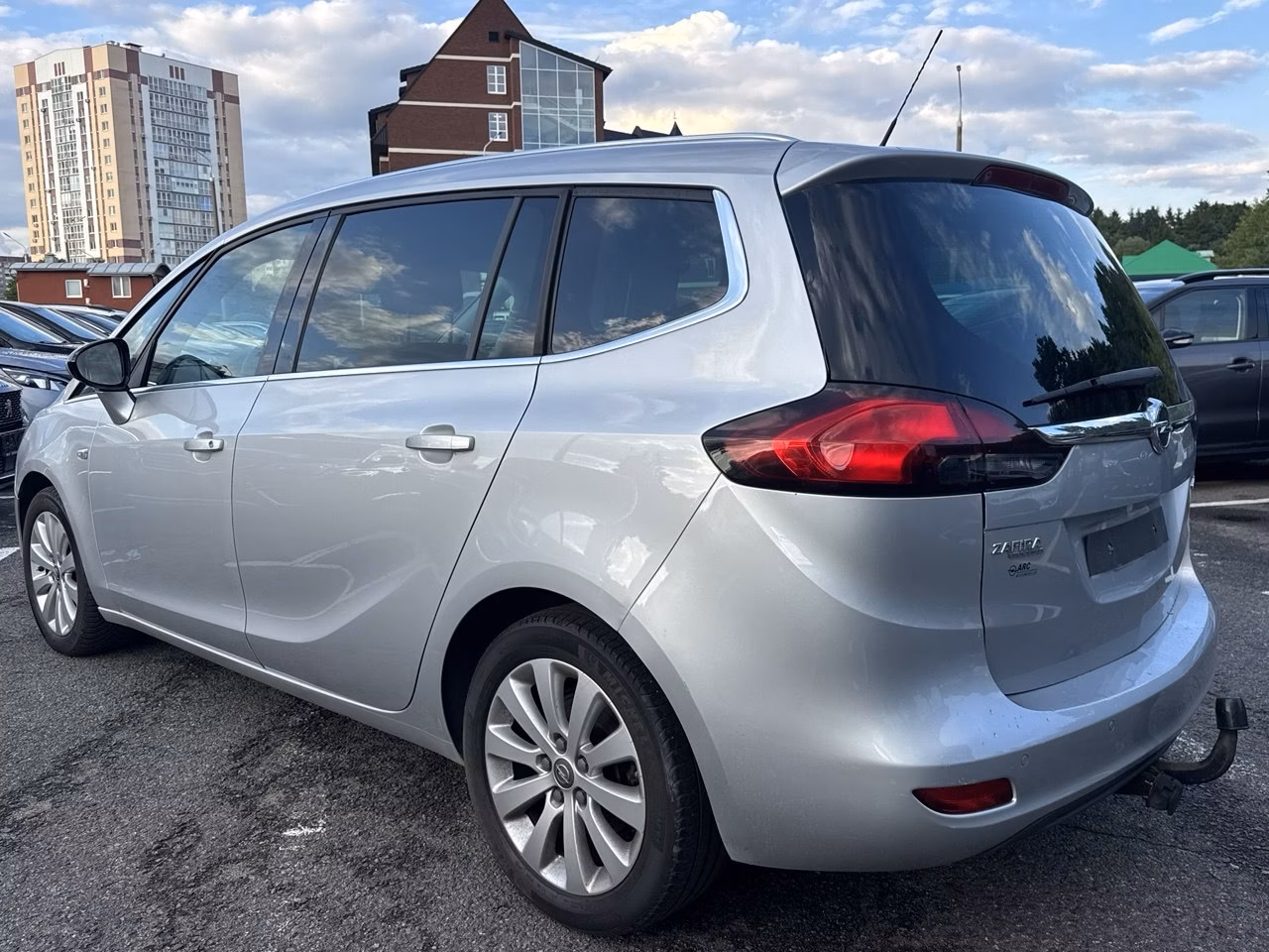 Opel Zafira фото 6