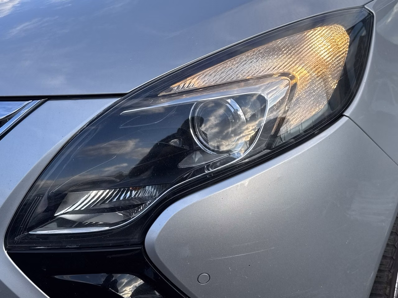 Opel Zafira фото 11
