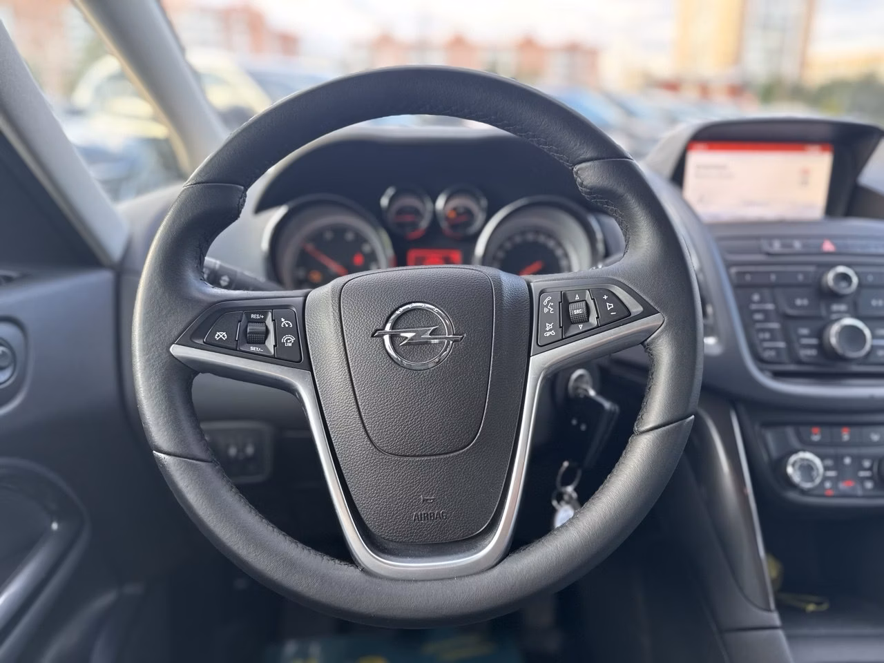 Opel Zafira фото 14