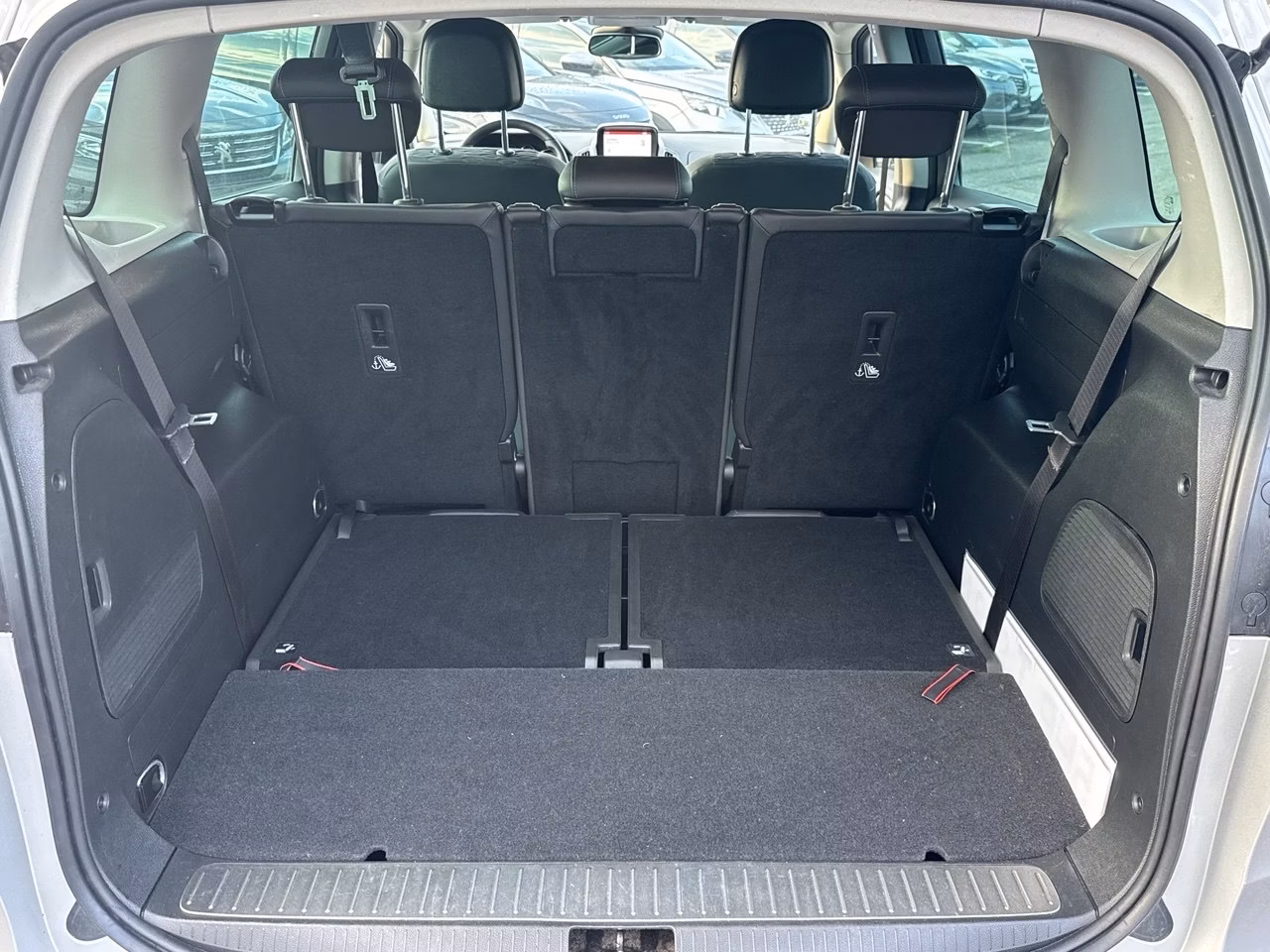 Opel Zafira фото 18