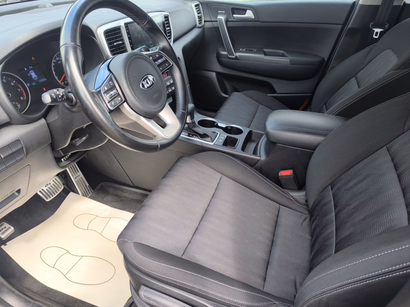Kia Sportage фото 8