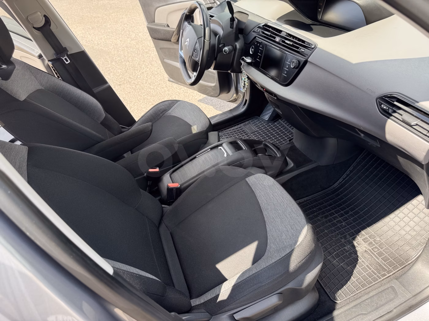Citroen C4 Grand Picasso фото 7