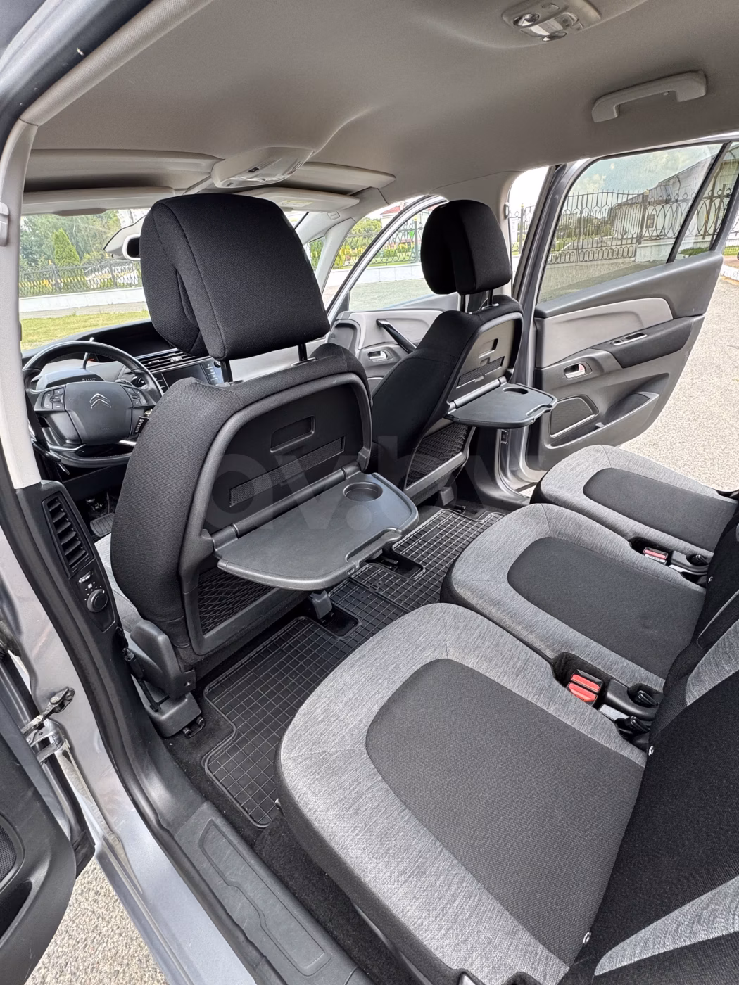 Citroen C4 Grand Picasso фото 11