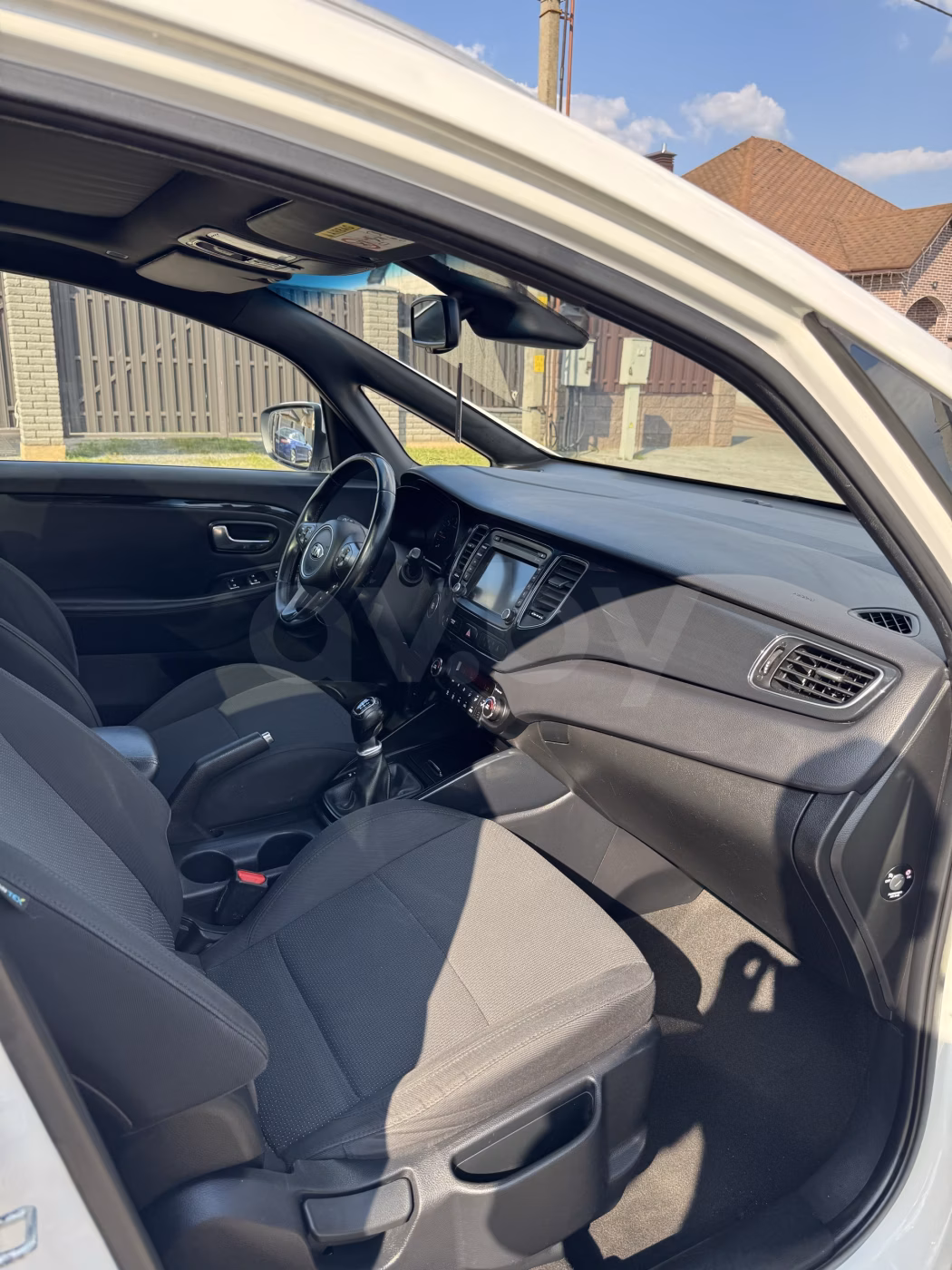 Kia Carens фото 5
