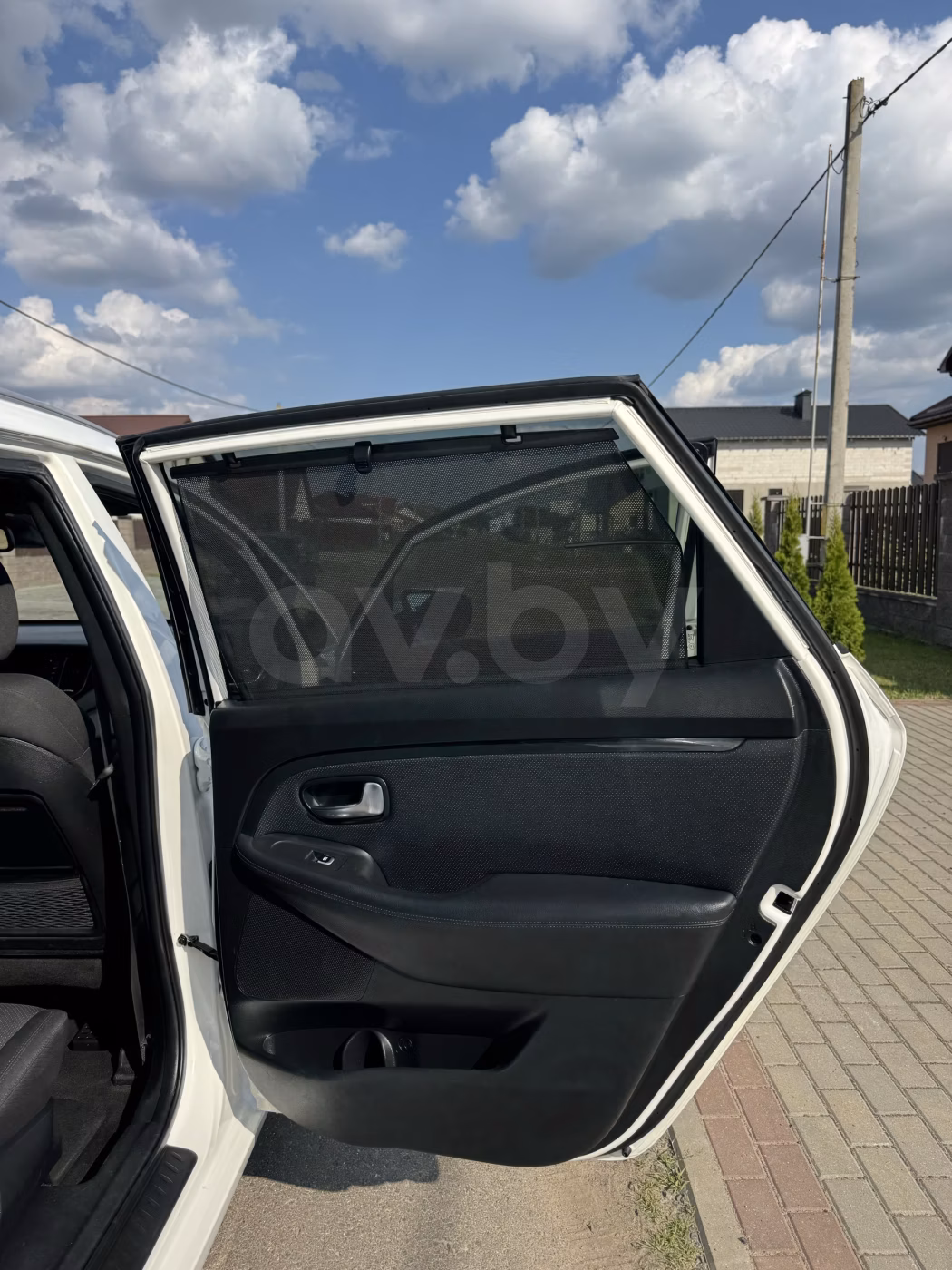 Kia Carens фото 10