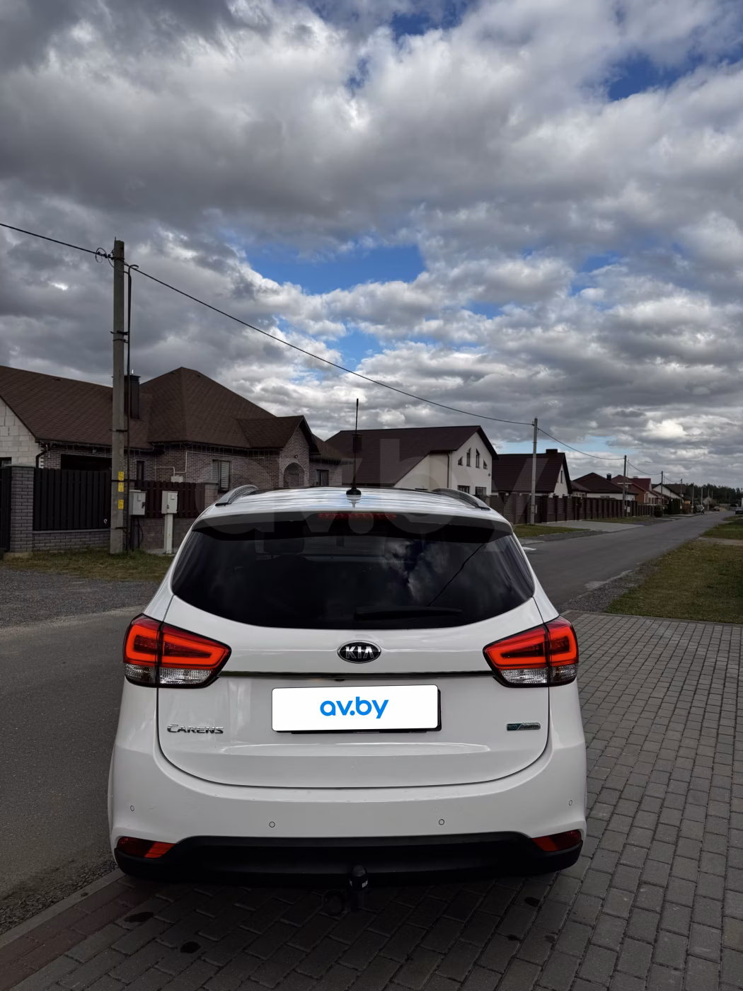 Kia Carens фото 13
