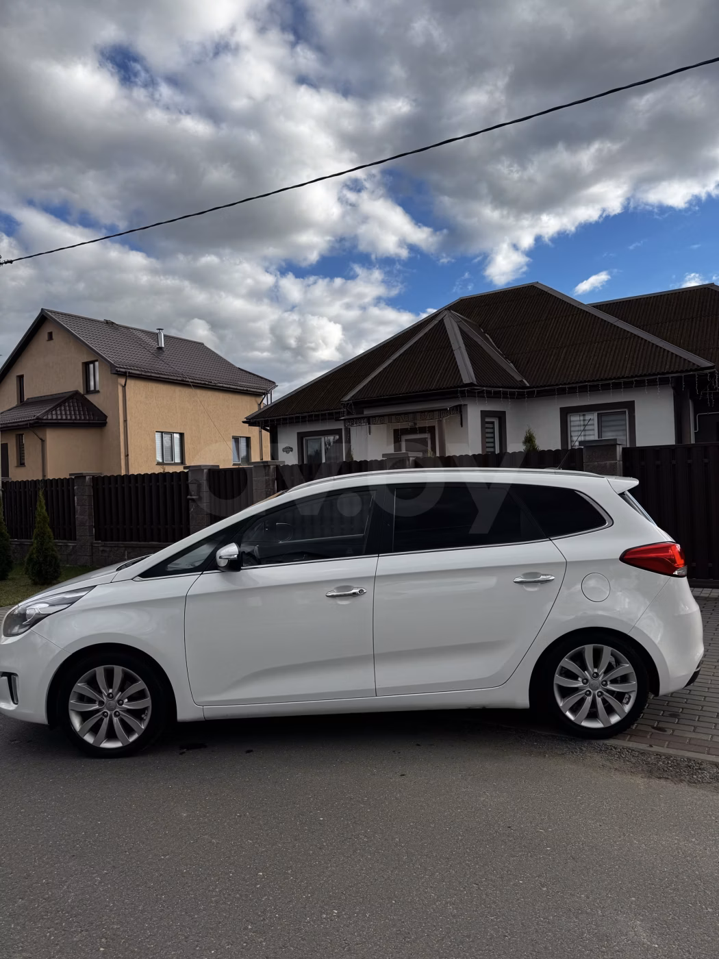 Kia Carens фото 16