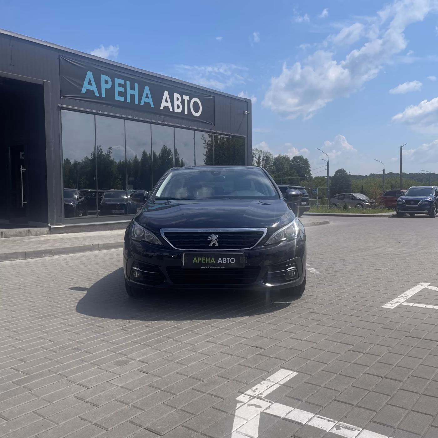 Peugeot 308 фото 2