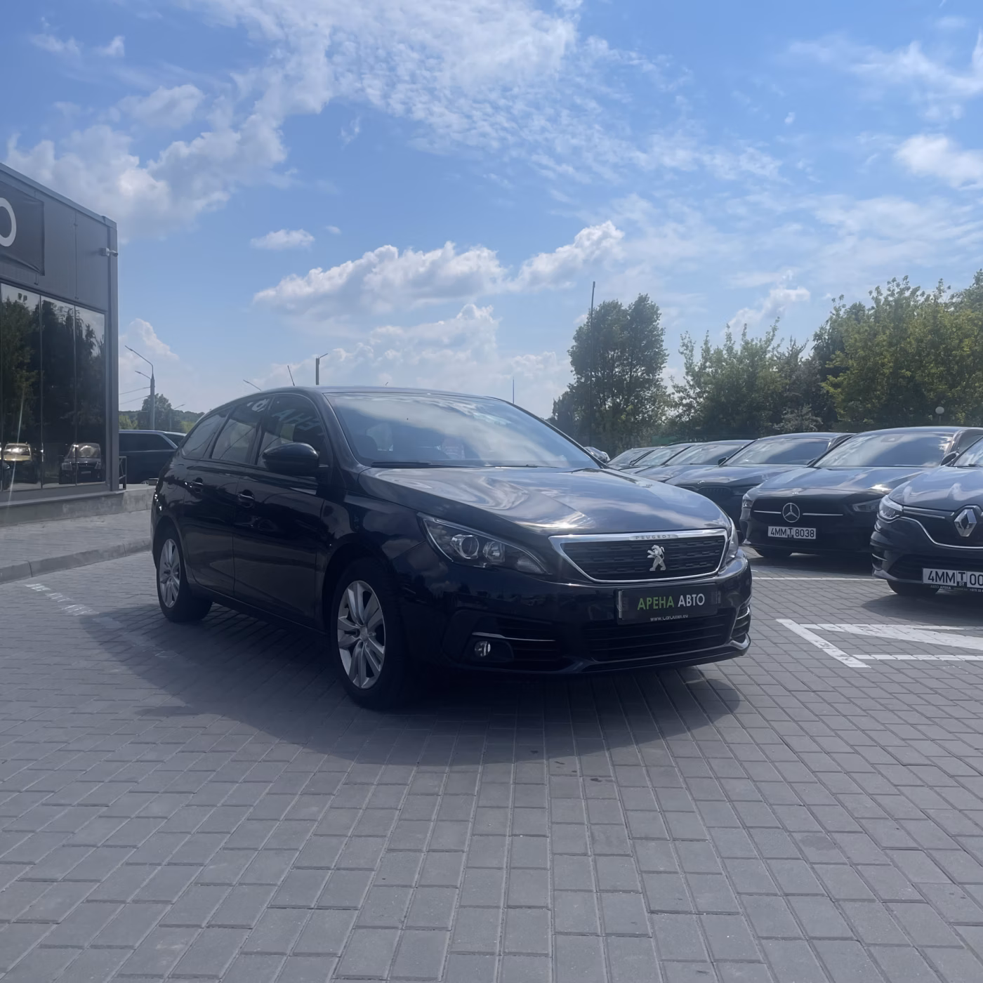 Peugeot 308 фото 3