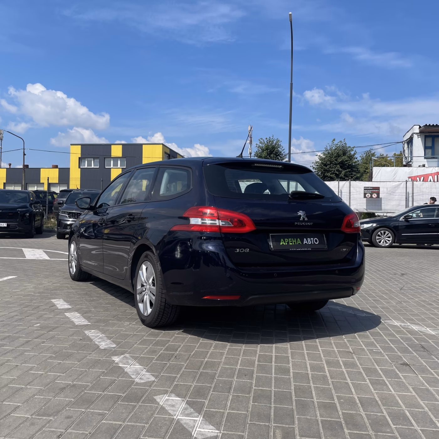 Peugeot 308 фото 6