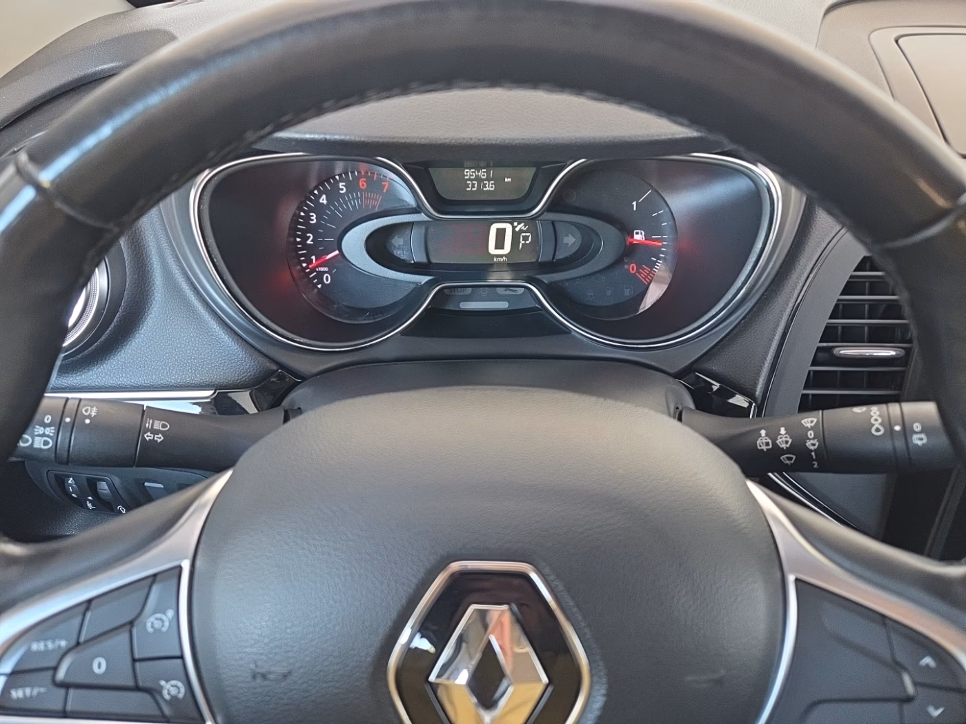 Renault Kaptur фото 19