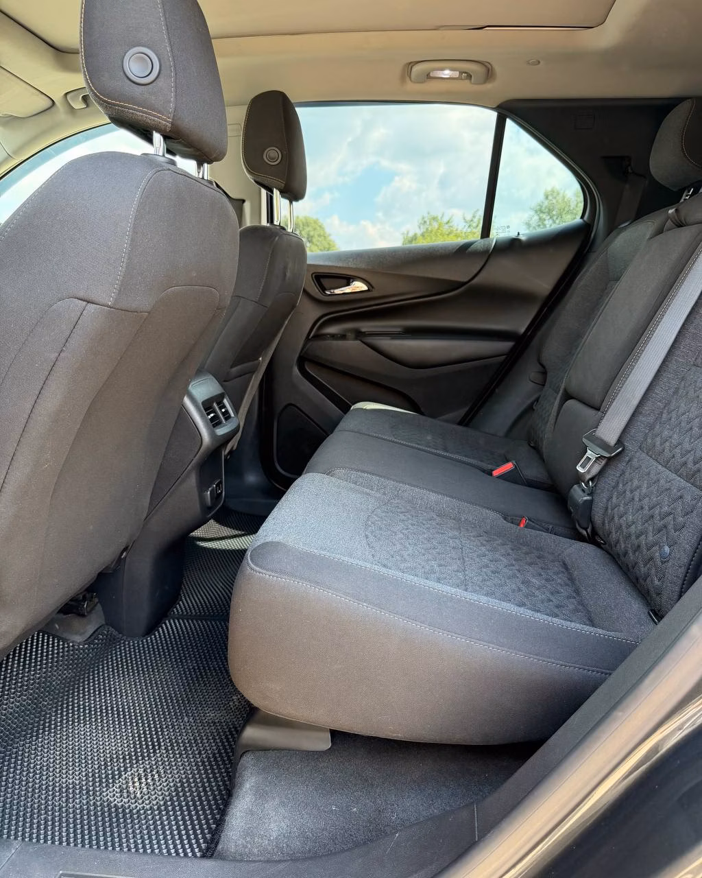 Chevrolet Equinox фото 12