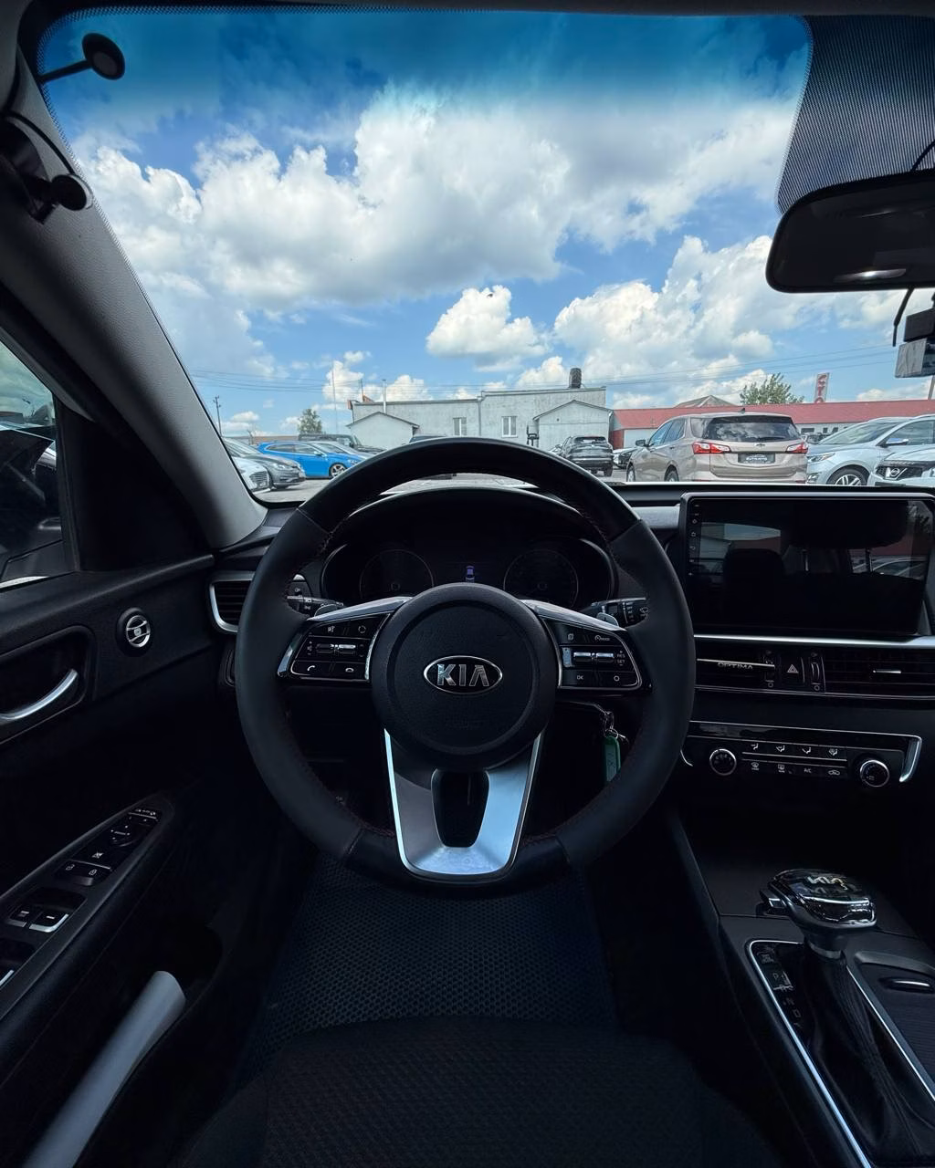 Kia Optima фото 10