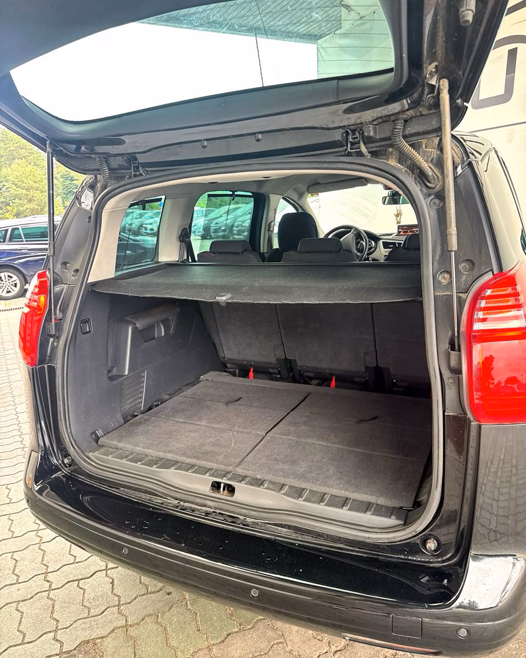 Peugeot 5008 фото 14