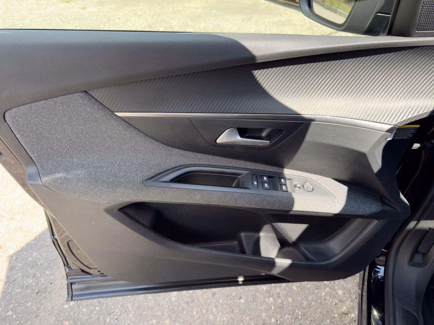 Peugeot 3008 фото 9