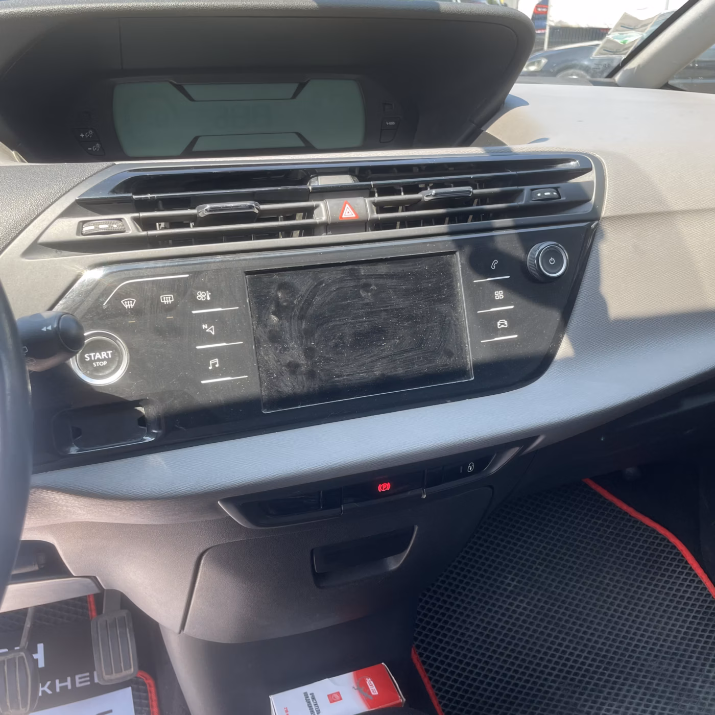 Citroen C4 Grand Picasso фото 16