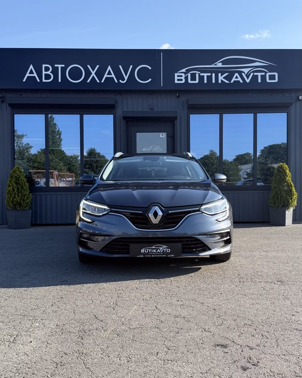 Renault Megane фото 2
