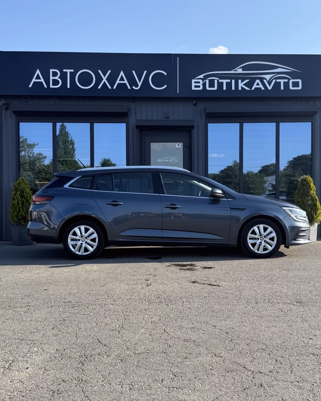 Renault Megane фото 8