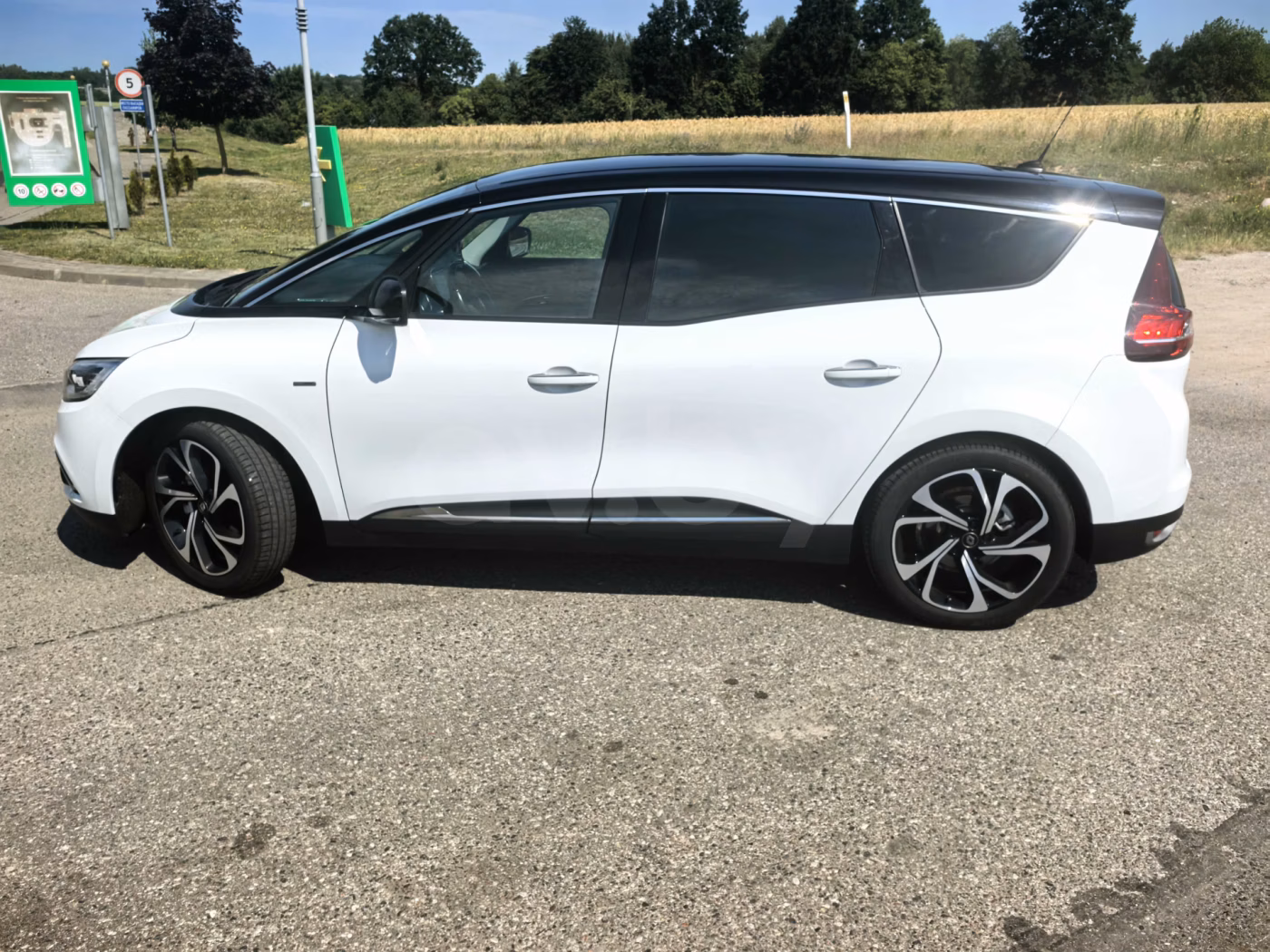 Renault Grand Scenic фото 8