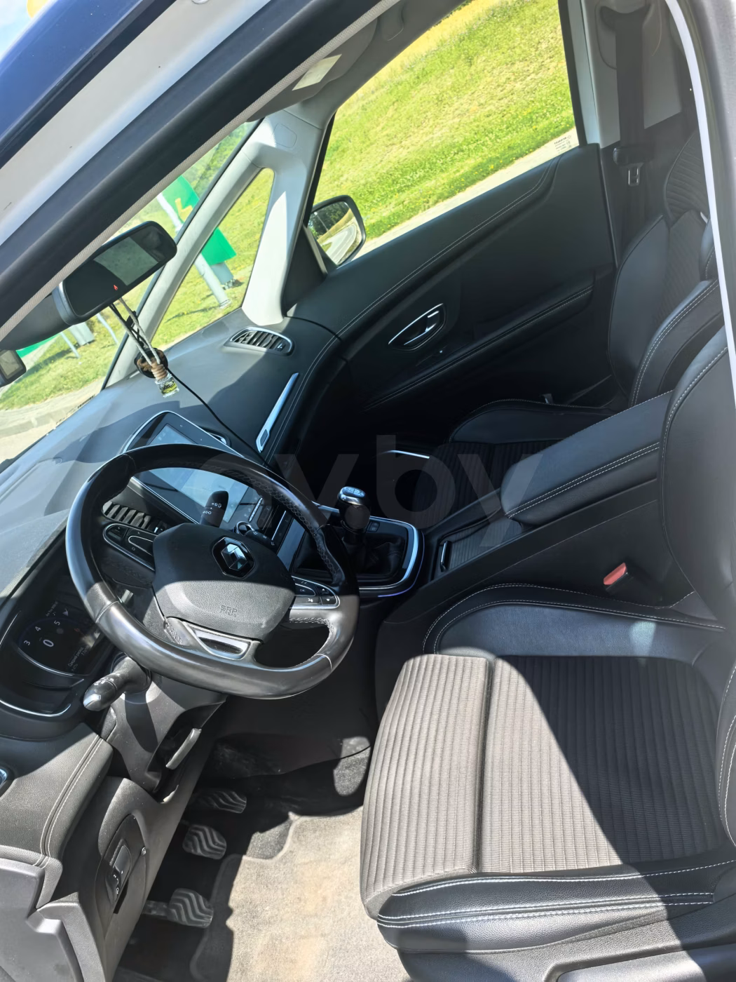 Renault Grand Scenic фото 10
