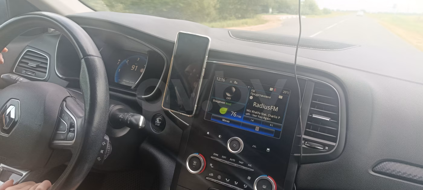 Renault Megane фото 9