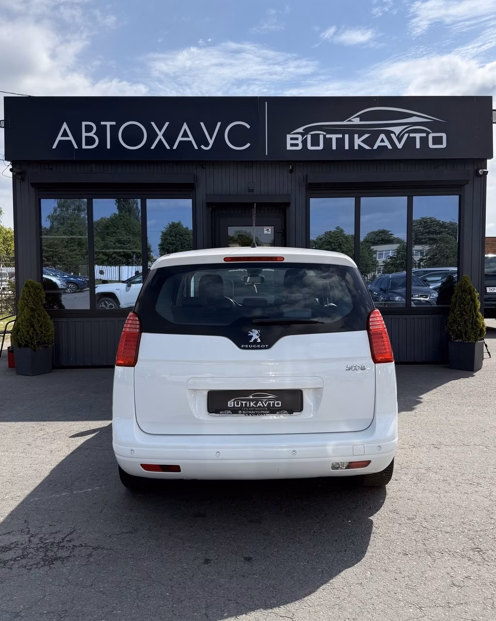 Peugeot 5008 фото 5
