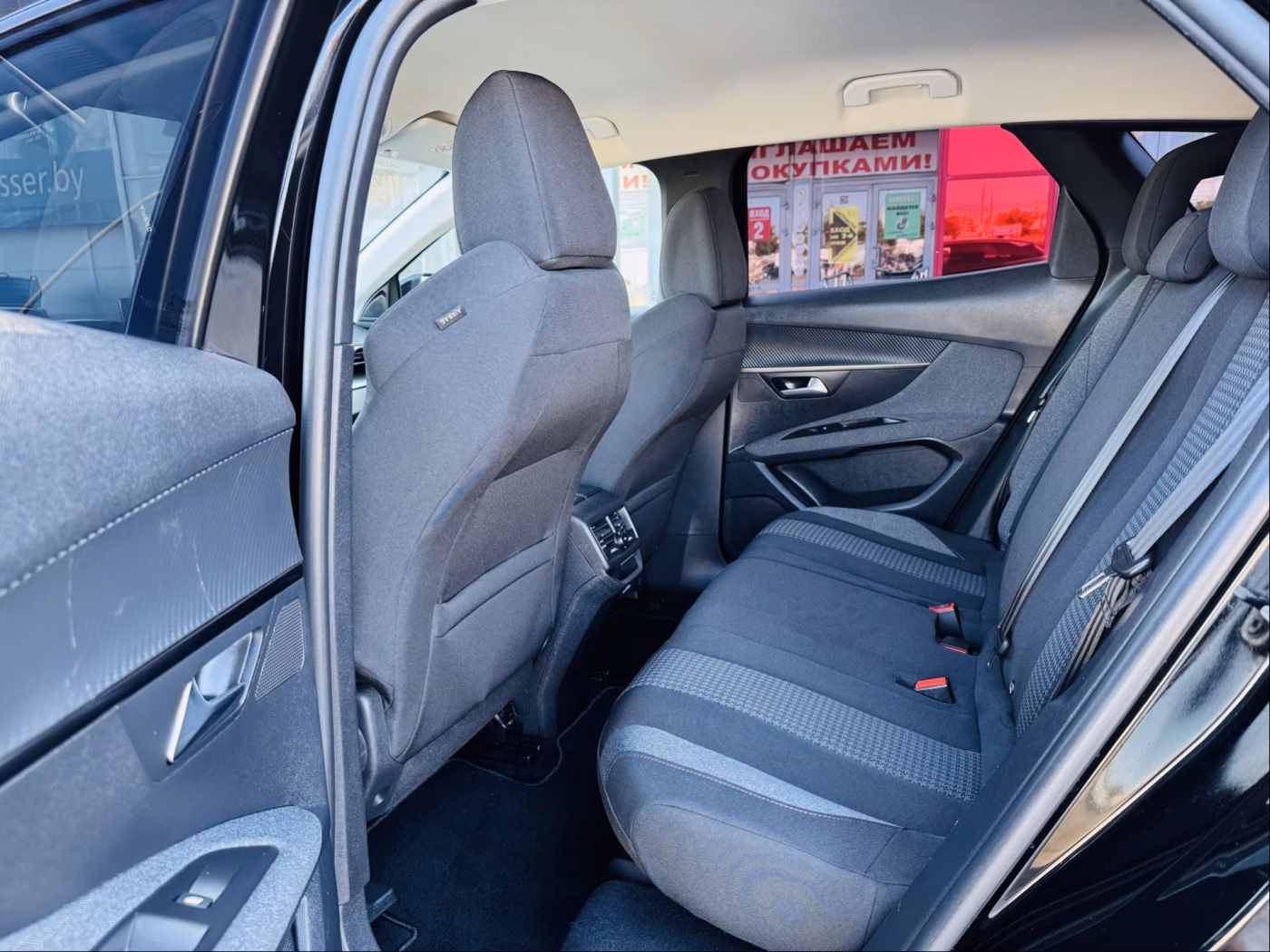 Peugeot 3008 фото 9