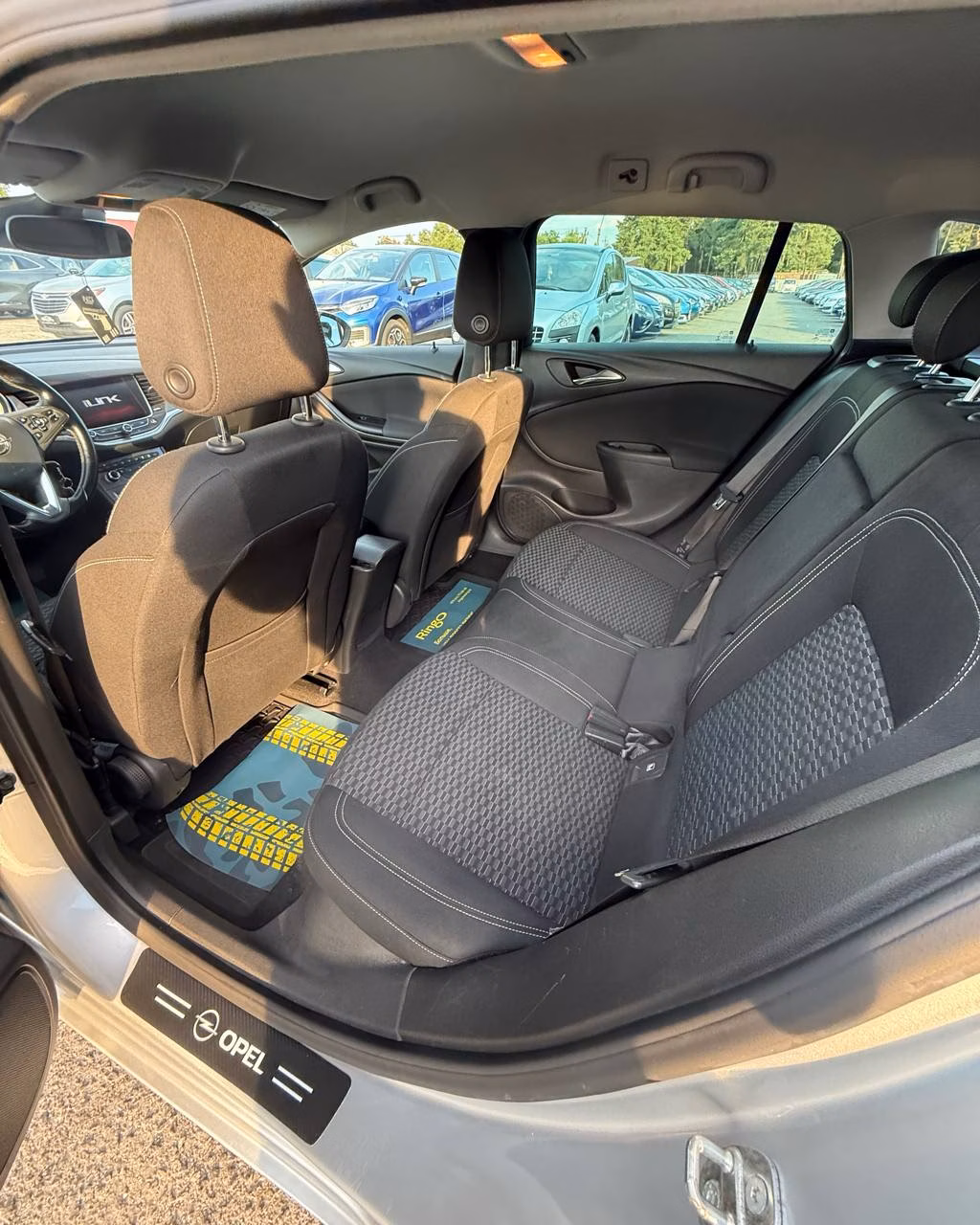 Opel Astra фото 11