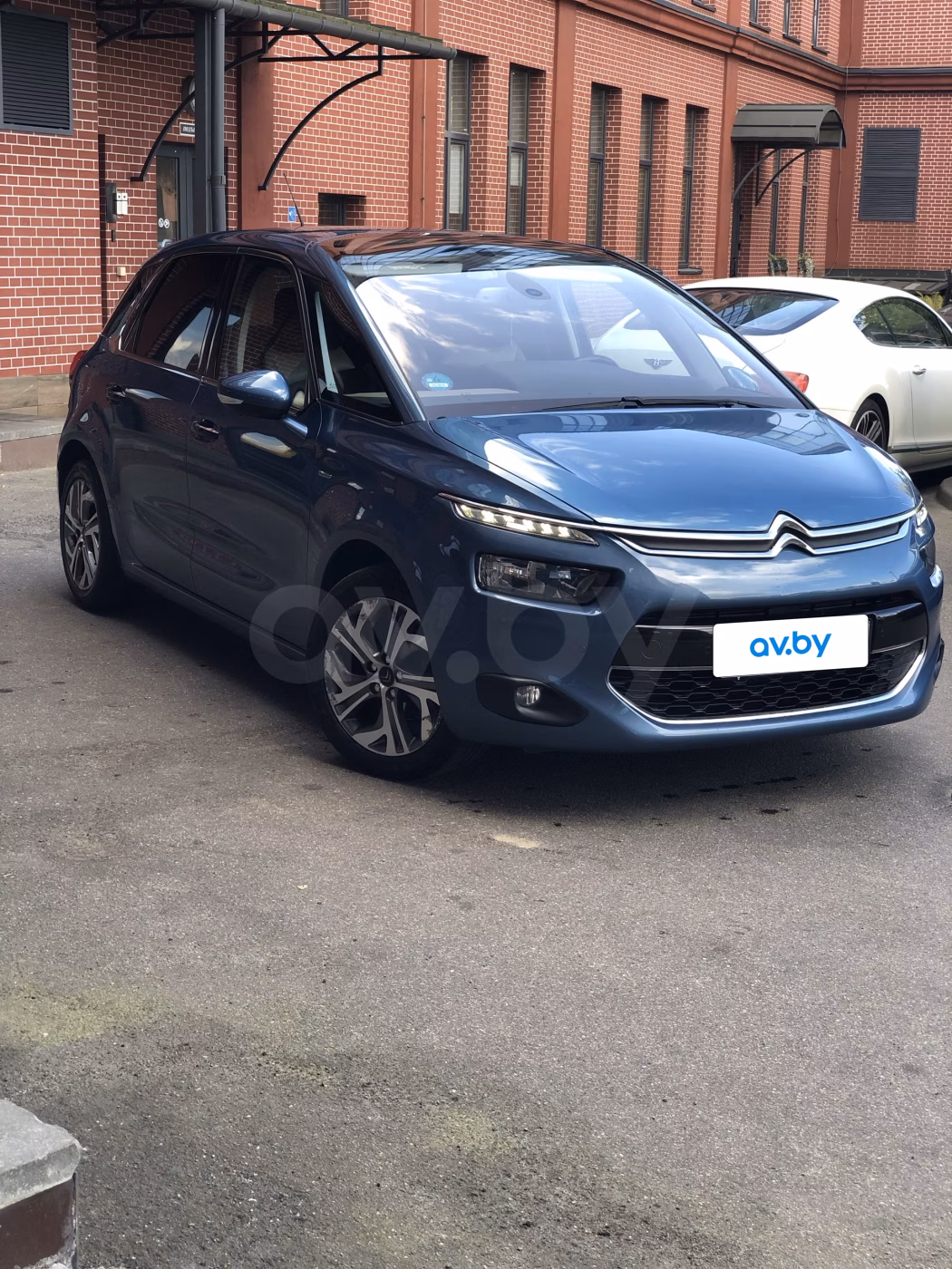 Citroen C4 Picasso фото 3