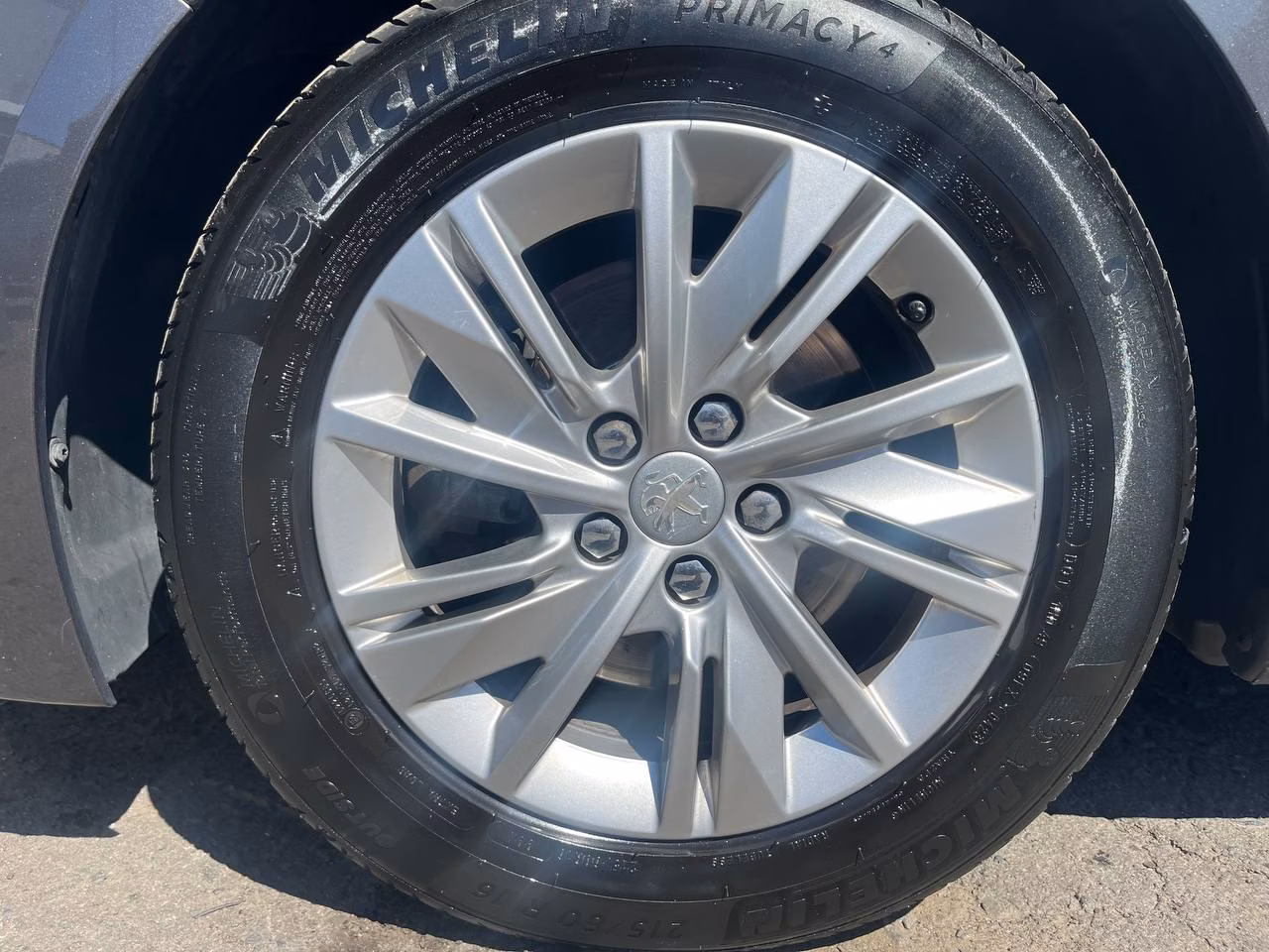 Peugeot 508 фото 11