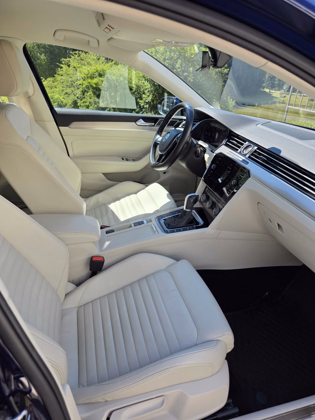 Volkswagen Passat фото 15
