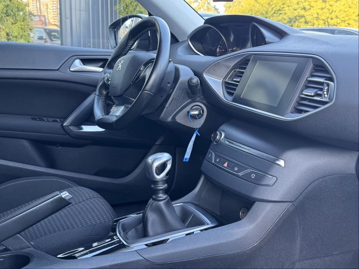 Peugeot 308 фото 20