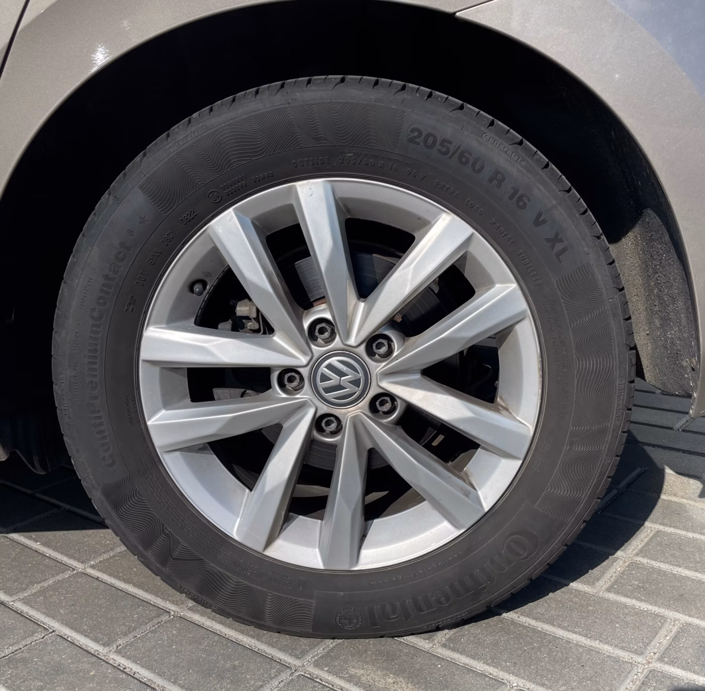 Volkswagen Touran фото 7