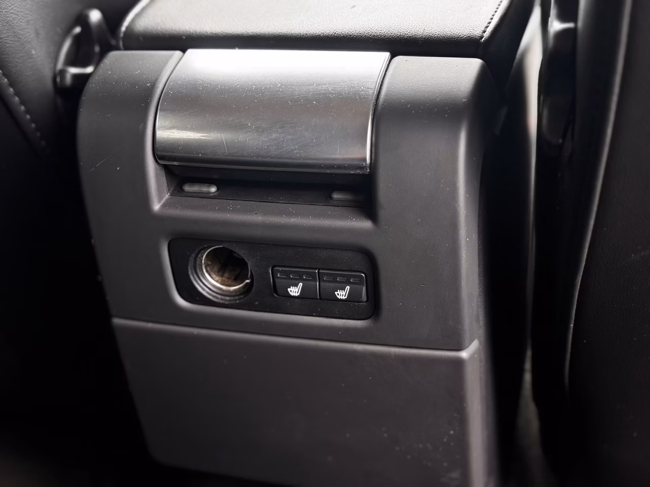Volvo V70 фото 17