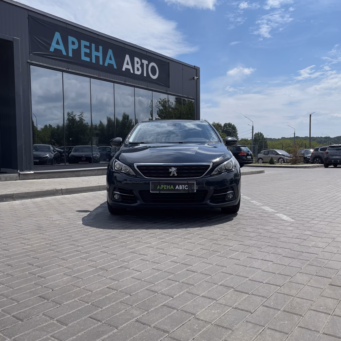 Peugeot 308 фото 2