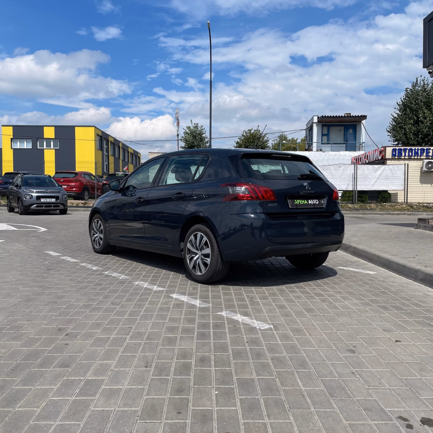 Peugeot 308 фото 6