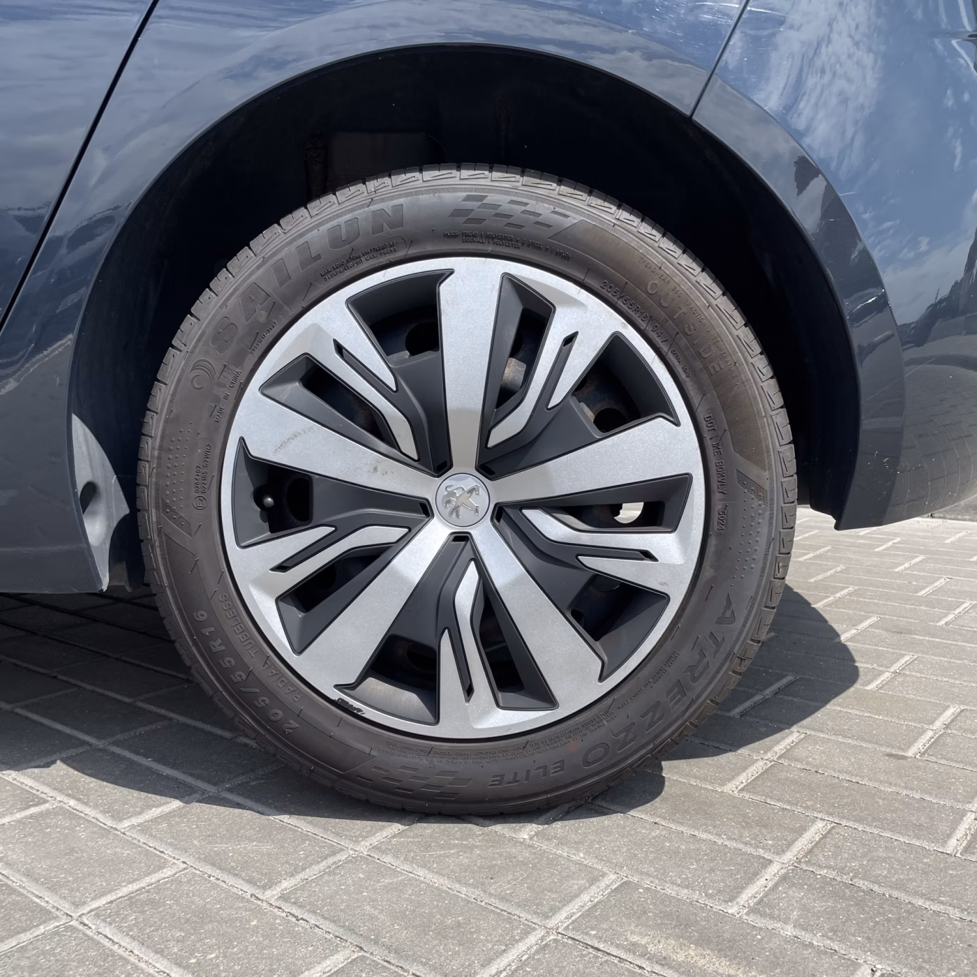 Peugeot 308 фото 7