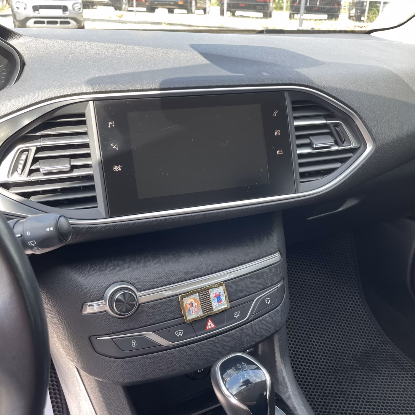 Peugeot 308 фото 17