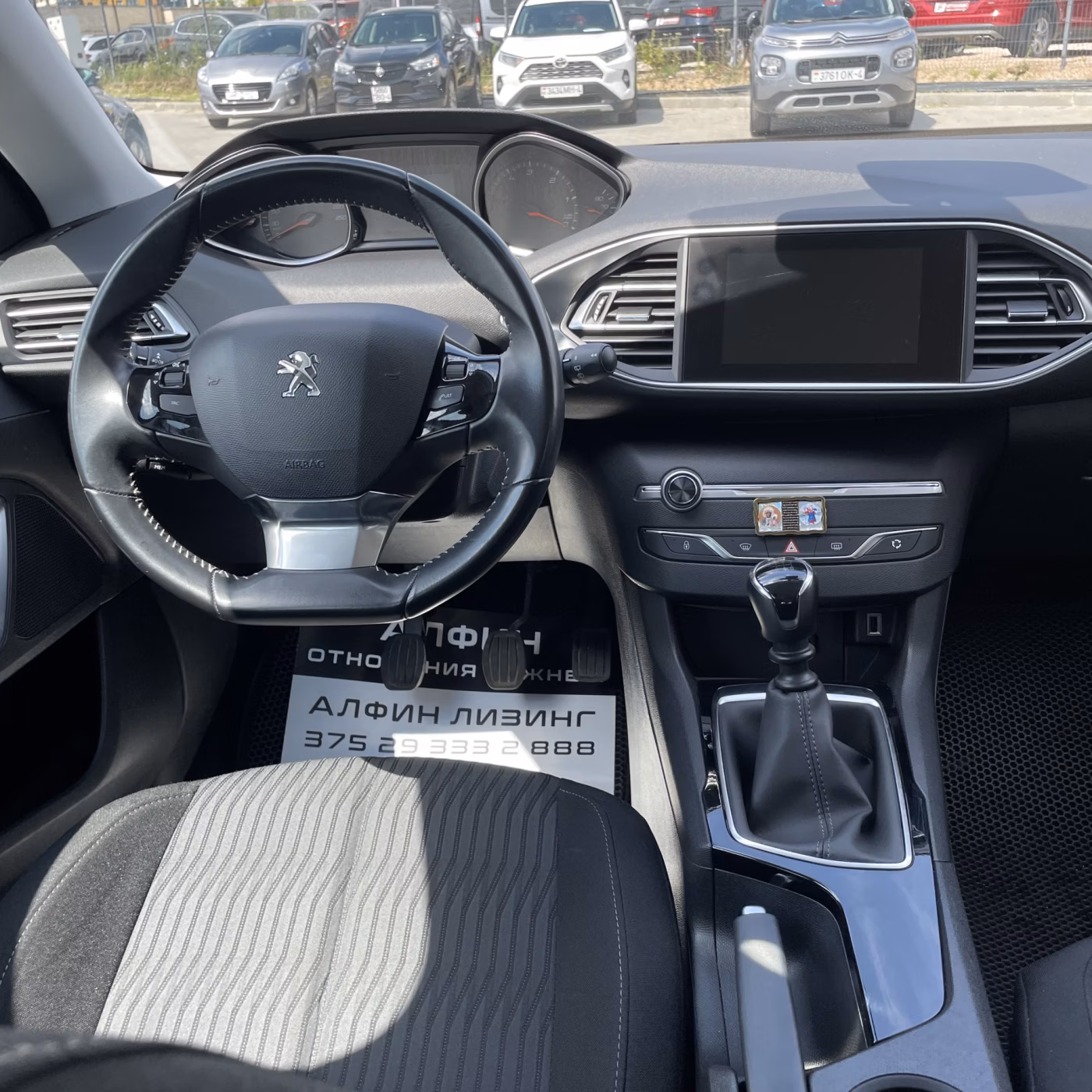 Peugeot 308 фото 19