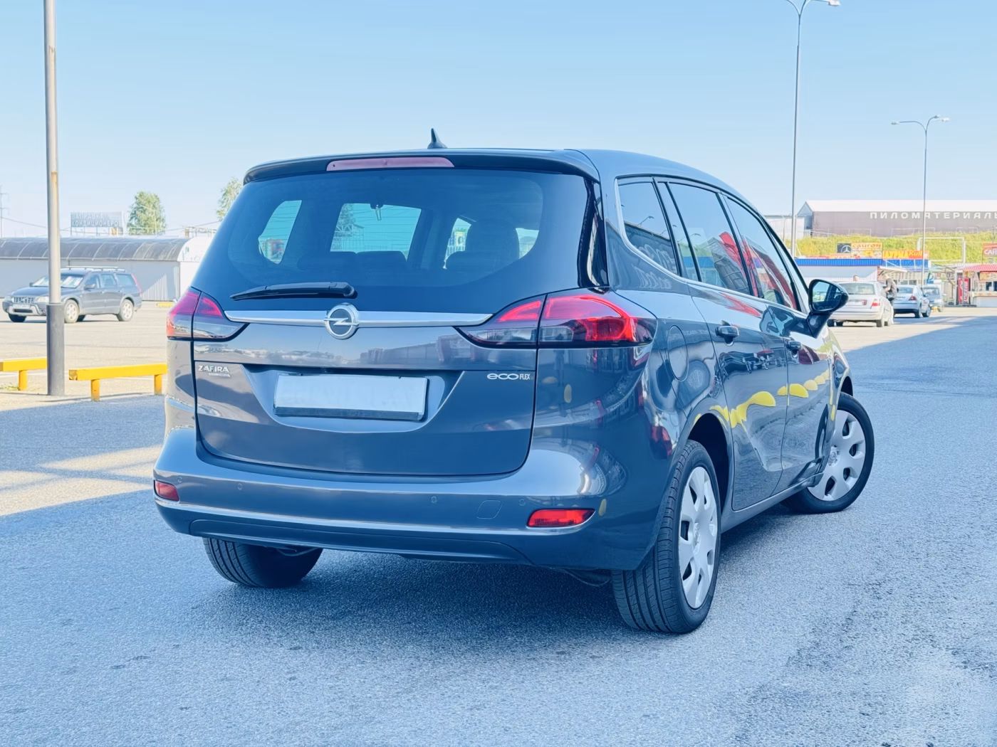 Opel Zafira фото 4