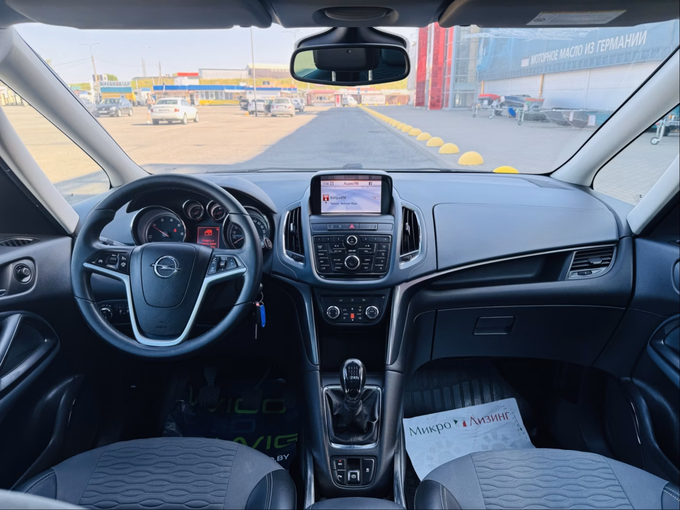 Opel Zafira фото 5