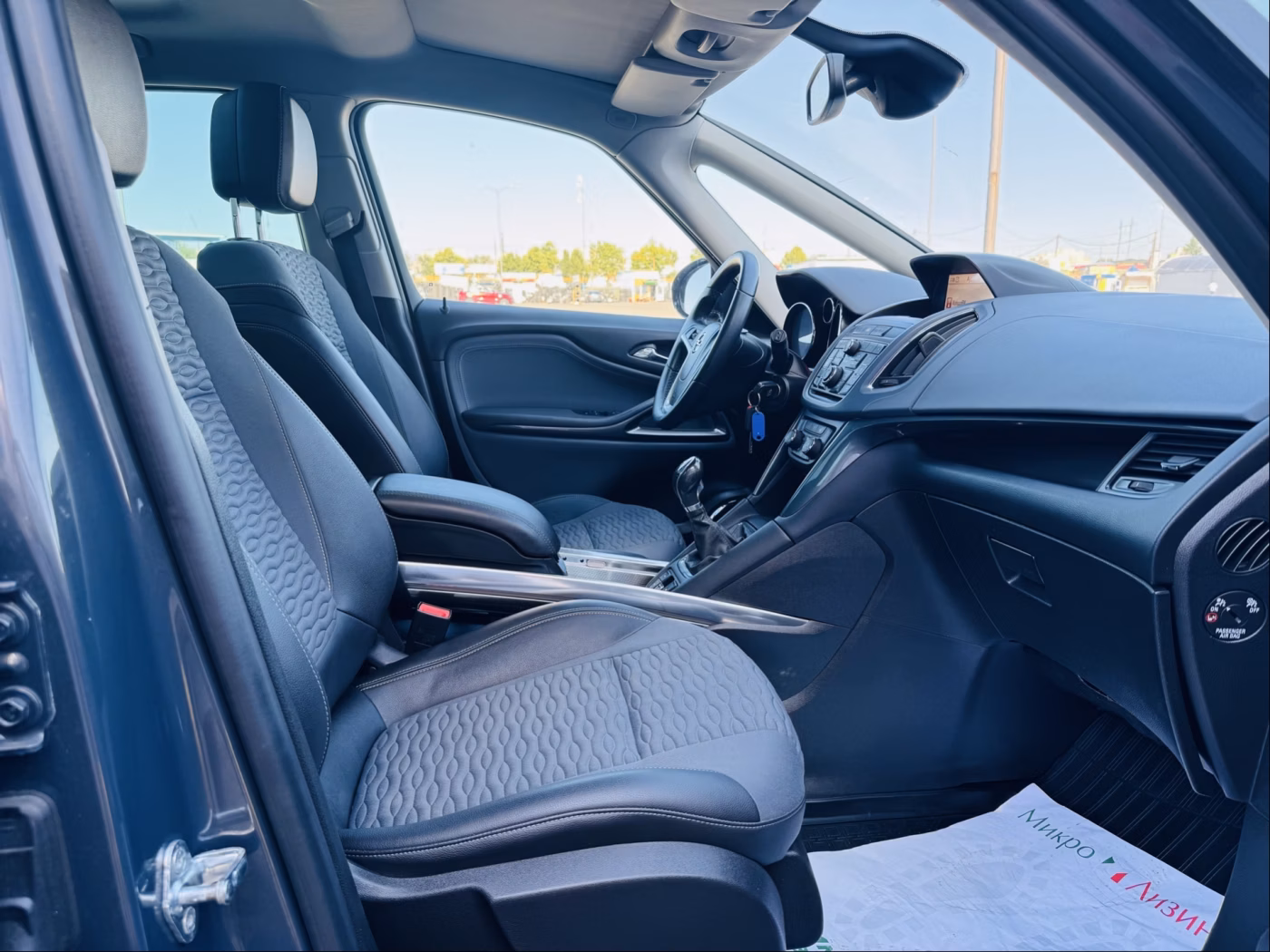 Opel Zafira фото 6