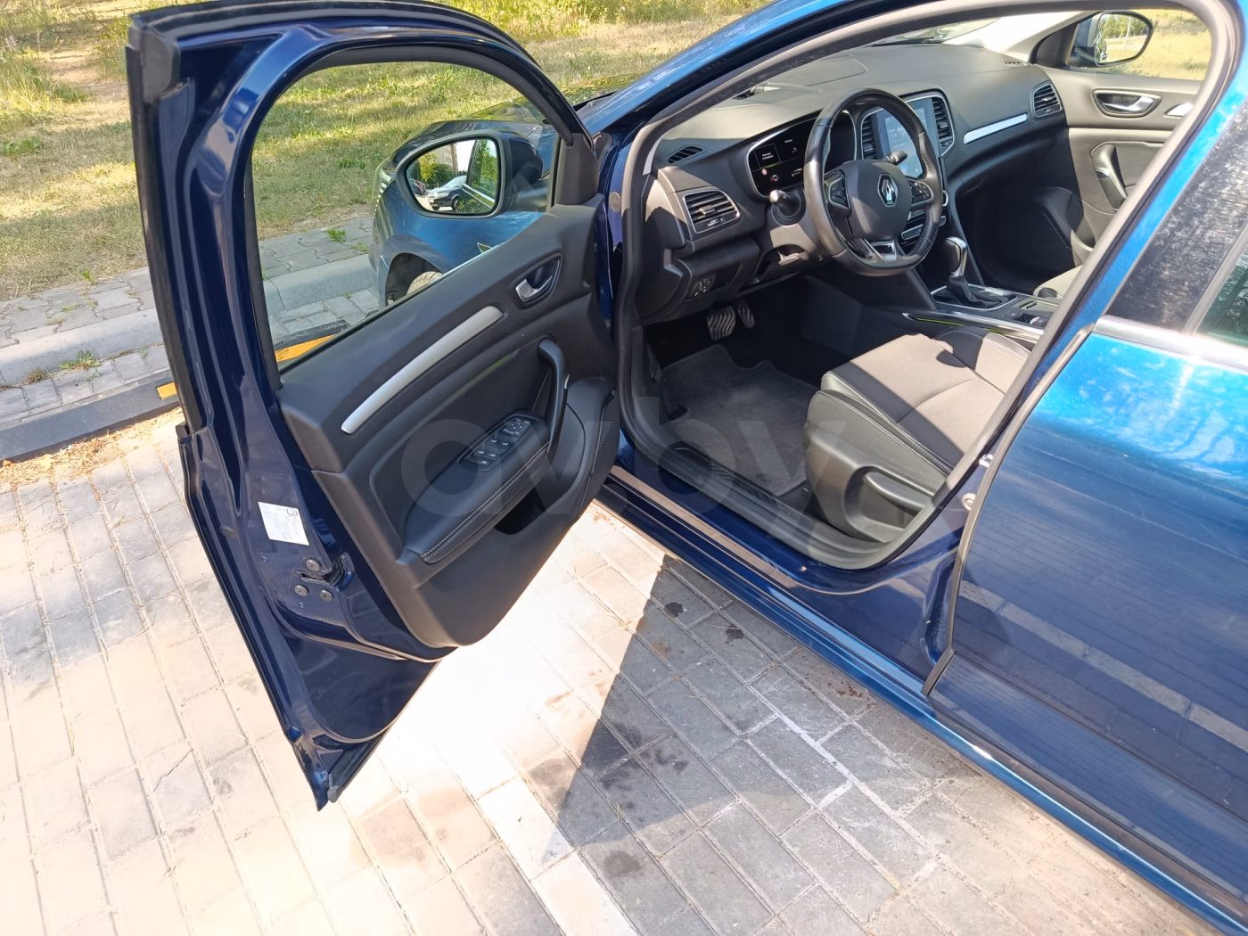 Renault Megane фото 9