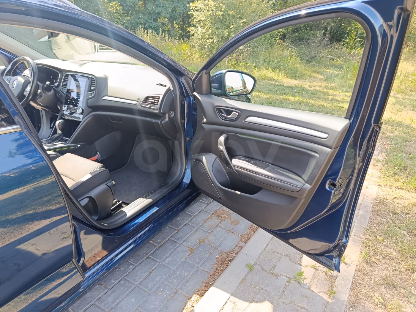 Renault Megane фото 12