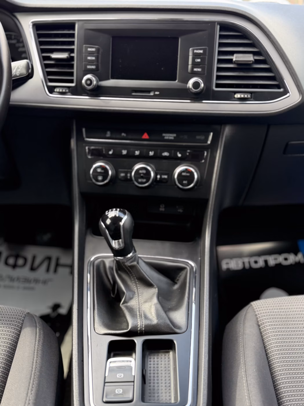 SEAT Leon фото 14