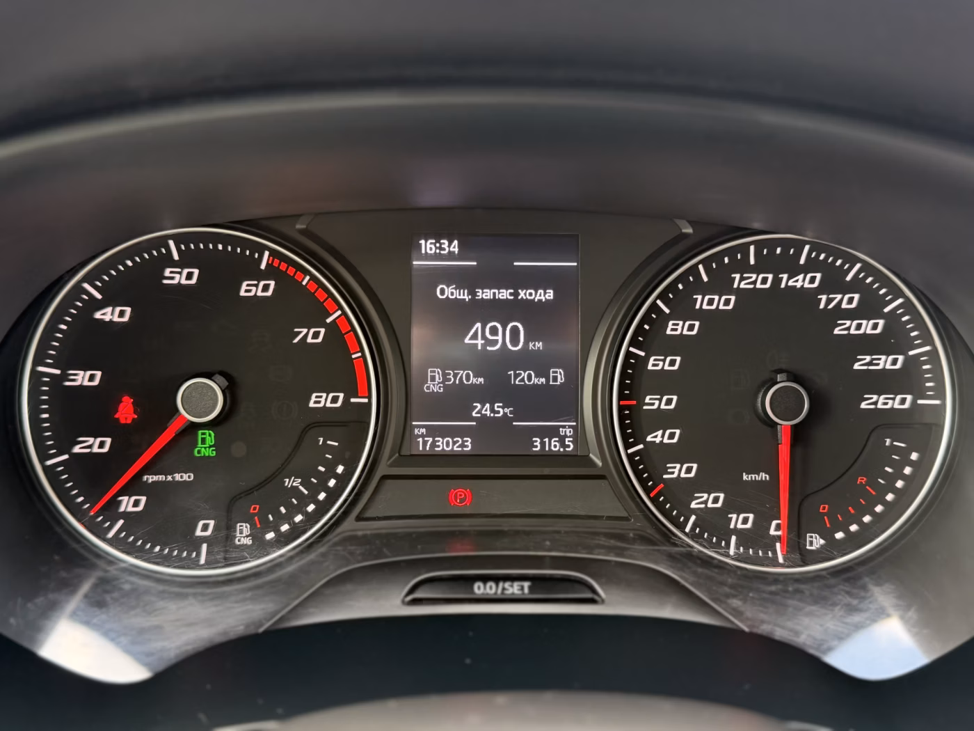 SEAT Leon фото 19