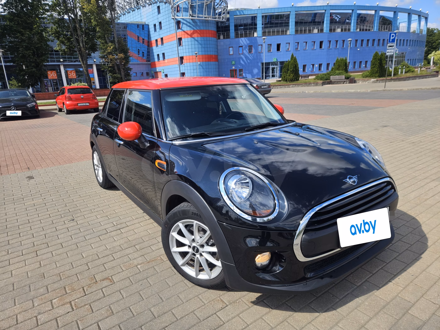 MINI Hatch фото 3